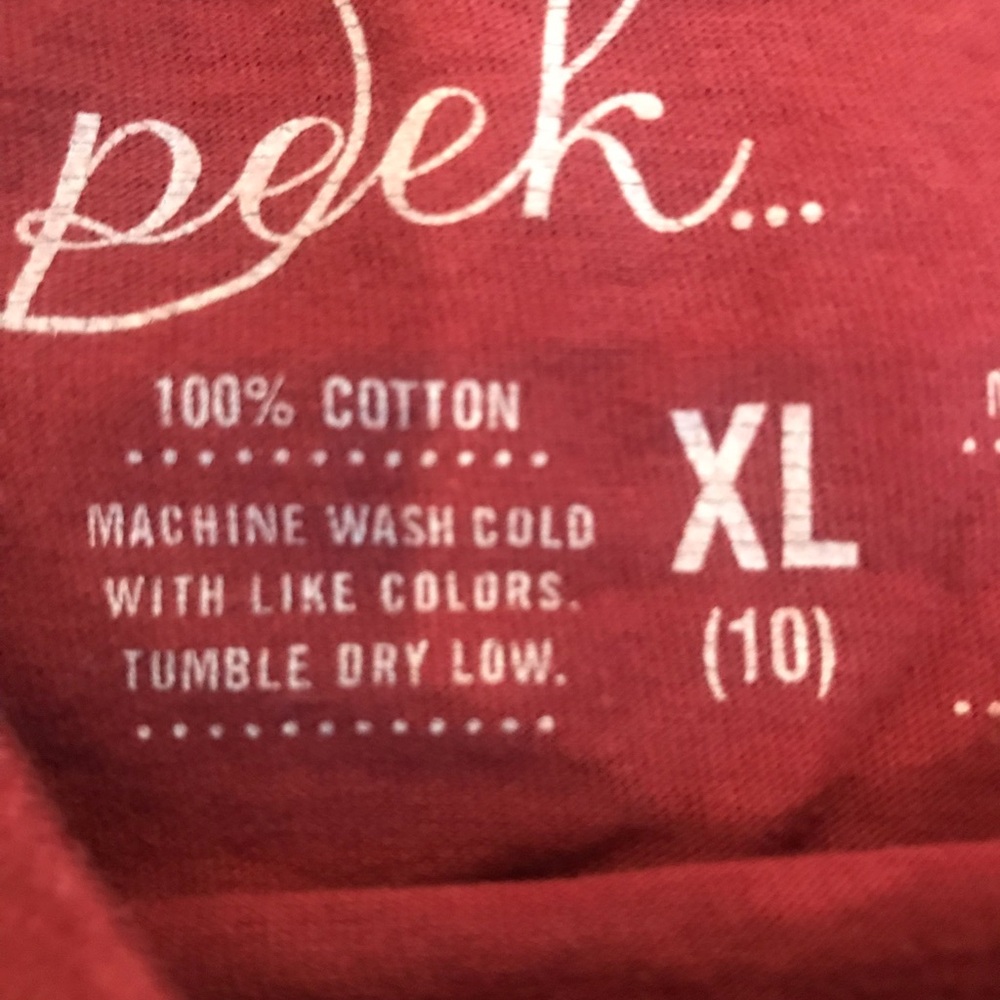 Peek Kids 'Pirates of the Seas' Graphic Tee - Burgundy - Picture 2 of 3